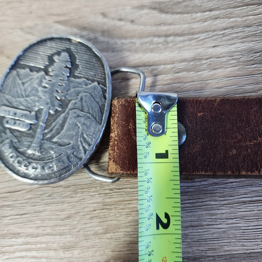 VINTAGE SIERRA CLUB Forest Wildlife Belt Buckle Brown Leather Belt